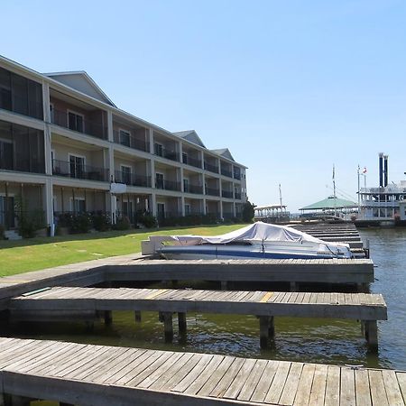 Sunset Harbor Resort Willis Екстериор снимка